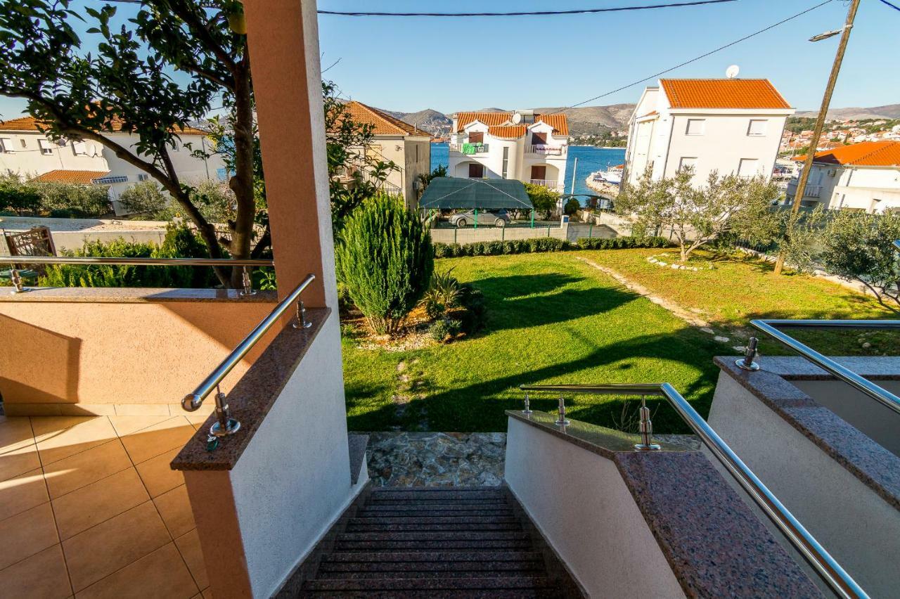 Apartment Dominik Trogir Zewnętrze zdjęcie