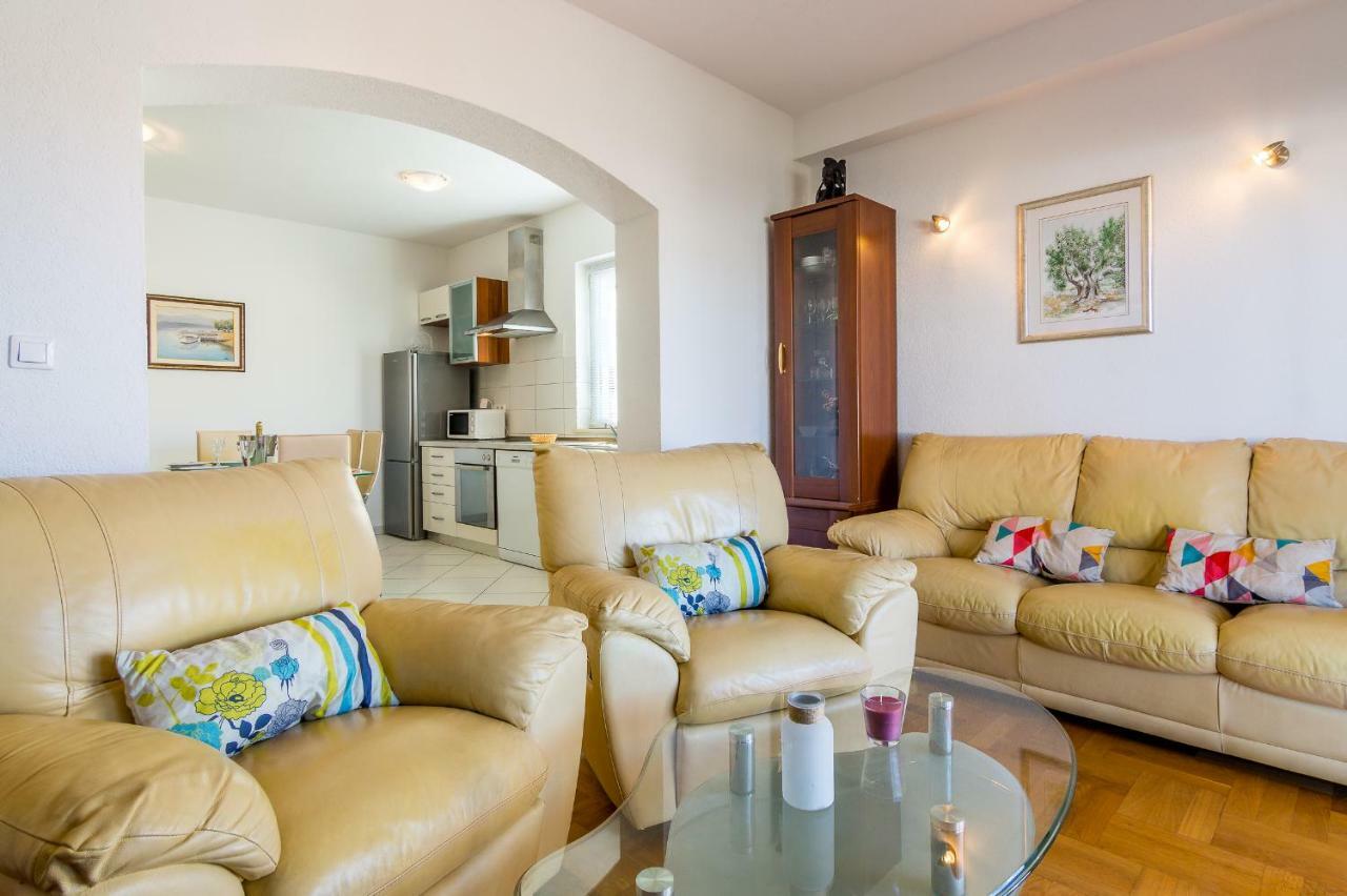 Apartment Dominik Trogir Zewnętrze zdjęcie